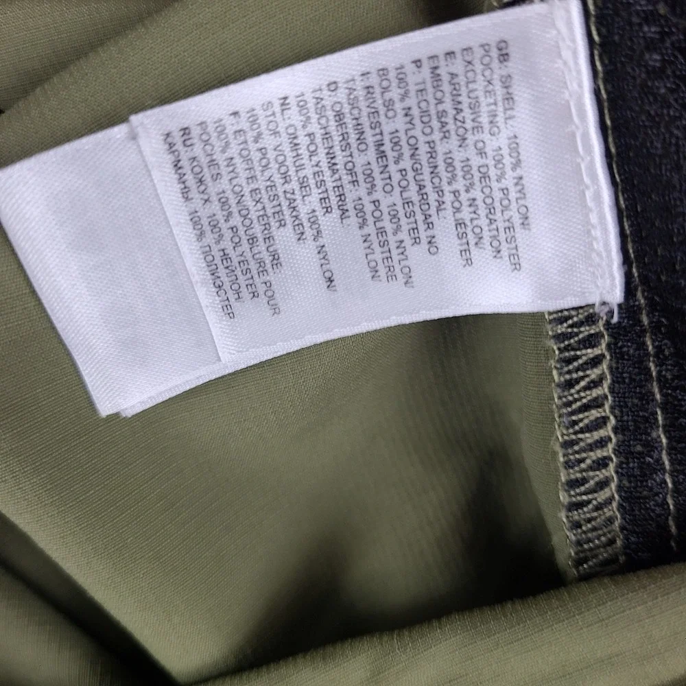 The North Face Shorts Mens Large Olive Green Running Hiking Training Activewear